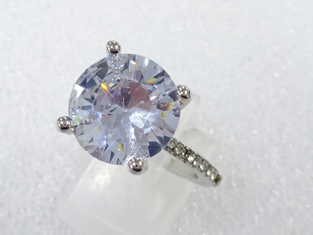 7711541: JAPANESE KIMONO CRYSTAL RING (SIZE 13) | eBay